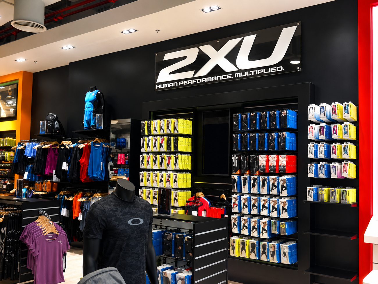 Beyond Fitness 2XU Performance Wall, Apparel Display, City Centre Me'aisem