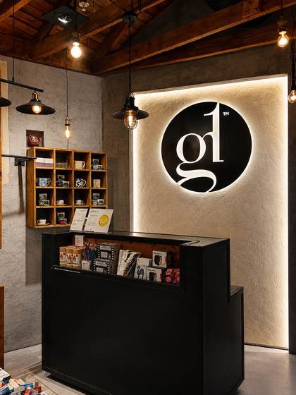 Gallery One, Riverland Dubai
