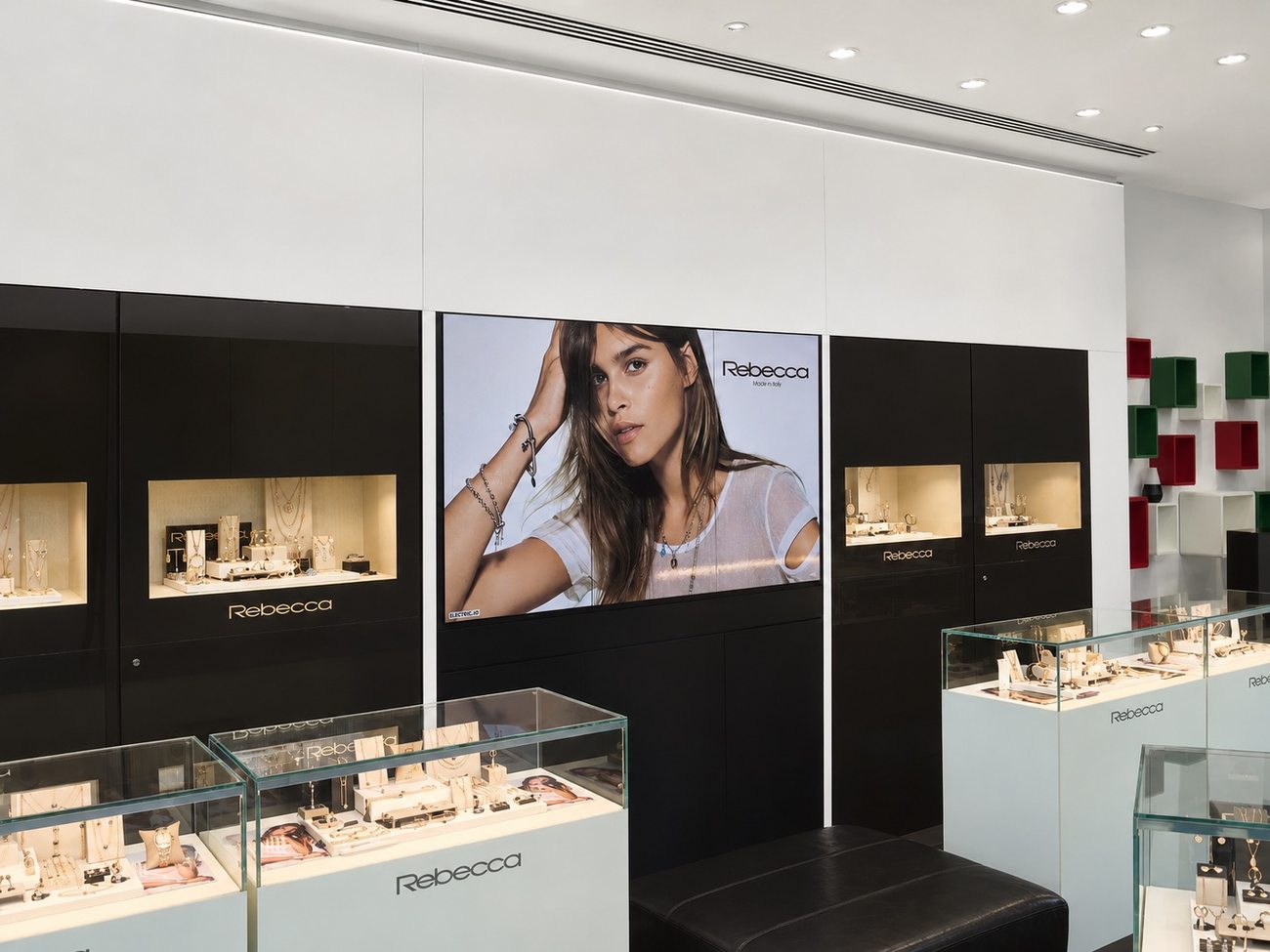 Rebecca Dubai Festival City — Campaign Screen & Jewellery Display