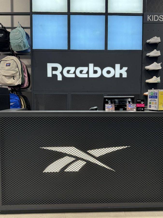 Reebok — Cash Desk